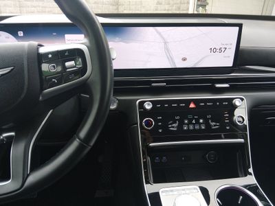 2025 Genesis GV80 - Photo 20