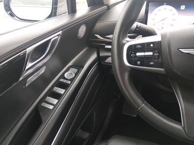 2025 Genesis GV80 - Photo 19