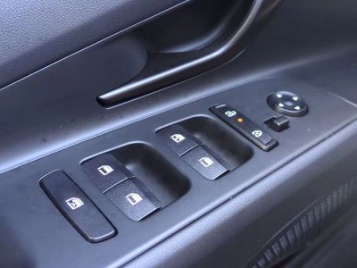 2026 Hyundai ELANTRA — photo 16 view