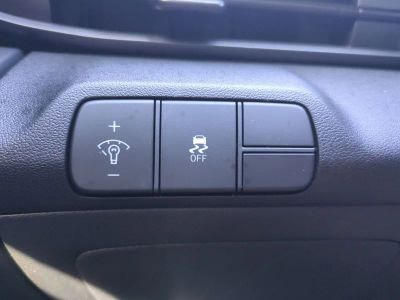 2026 Hyundai ELANTRA — photo 13 view