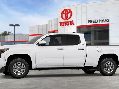 2026 Toyota Tacoma - Photo 4