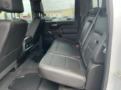 2022 GMC Sierra 2500HD — photo 17 view