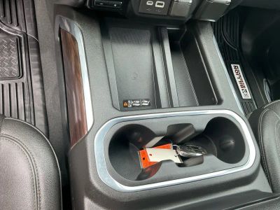 2022 GMC Sierra 2500HD — photo 12 view