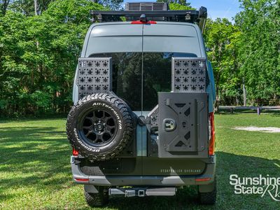 2025 Storyteller Overland - Photo 9