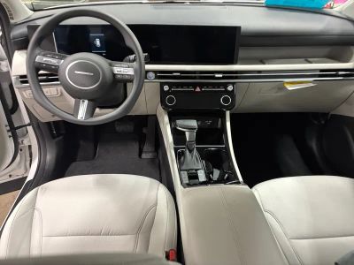 2026 Hyundai Tucson — photo 12 view