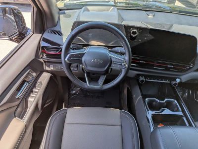 2026 Chevrolet Silverado EV — photo 17 view