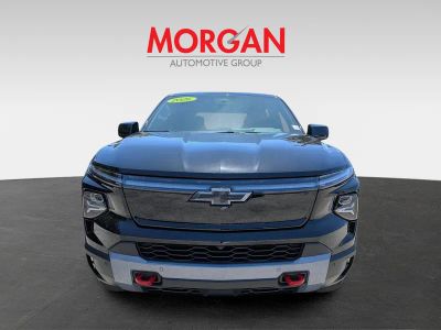 2026 Chevrolet Silverado EV — photo 9 view