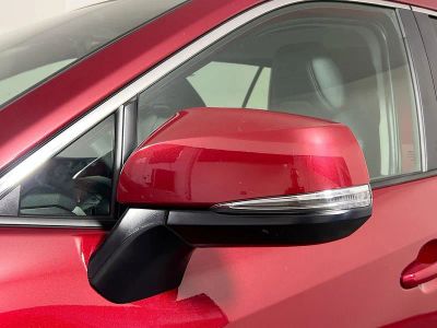 2025 Toyota RAV4 — photo 10 view
