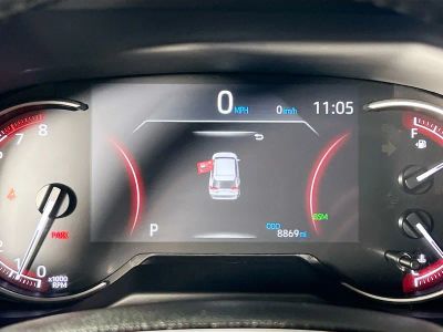 2025 Toyota RAV4 — photo 19 view
