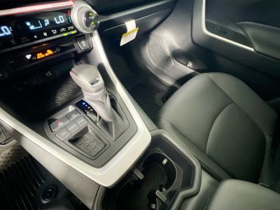 2025 Toyota RAV4 — photo 22 view