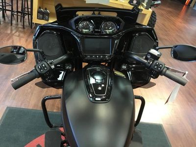 2025 Indian Motorcycle Challenger Dark Horse 112 Black Smoke - Photo 13