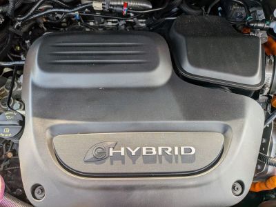 2023 Chrysler Pacifica Hybrid - Photo 10