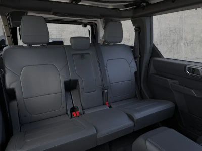 2026 Ford Bronco - Photo 11
