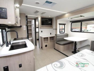 2025 Grand Design Imagine XLS — photo 37 view