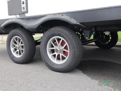 2025 Grand Design Imagine XLS — photo 50 view