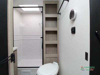 2025 Grand Design Imagine XLS — photo 28 view