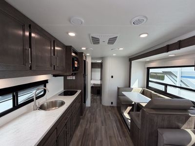 2026 Jayco Redhawk SE - Photo 9