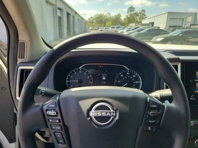 2026 Nissan Frontier — photo 13 view