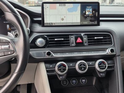 2023 Genesis G70 - Photo 9