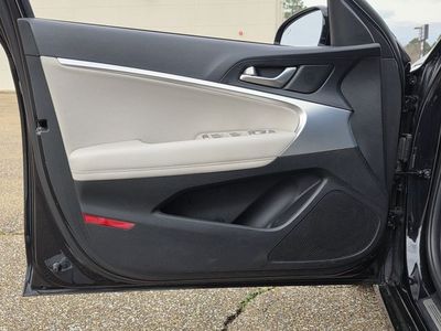 2023 Genesis G70 - Photo 15
