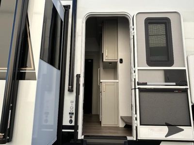 2026 Brinkley Model Z - Photo 8