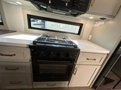 2026 Brinkley Model Z - Photo 18