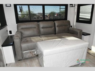 2026 Jayco Pinnacle - Photo 9