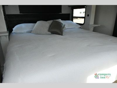 2026 Jayco Pinnacle - Photo 25
