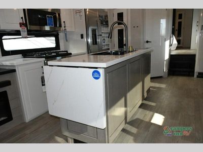 2026 Jayco Pinnacle - Photo 14