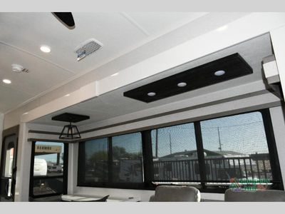 2026 Jayco Pinnacle - Photo 8