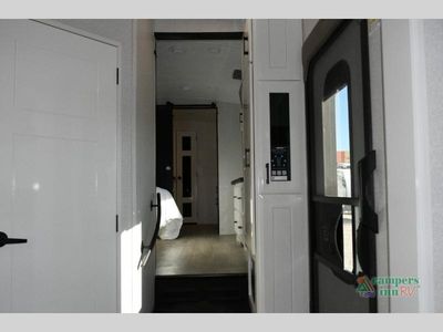2026 Jayco Pinnacle - Photo 23