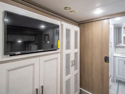 2026 Thor Motor Coach Aria - Photo 32