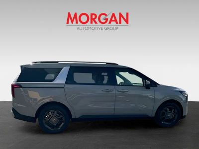 2026 Kia Carnival Hybrid — photo 8 view