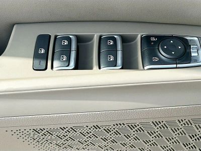 2026 Kia Carnival Hybrid — photo 18 view