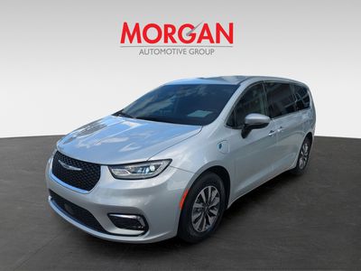 2023 Chrysler Pacifica - Photo 9