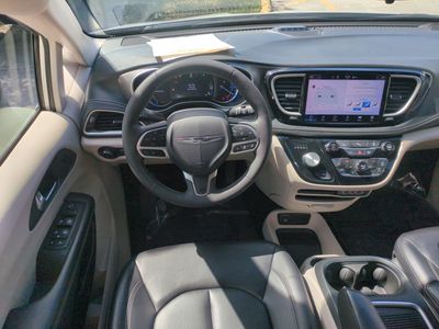 2023 Chrysler Pacifica - Photo 17