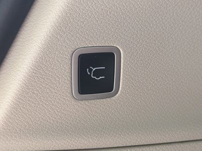2023 Chrysler Pacifica - Photo 14