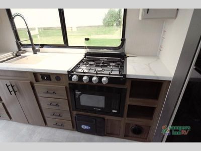 2027 Forest River RV Westbrook Luxury - Photo 20