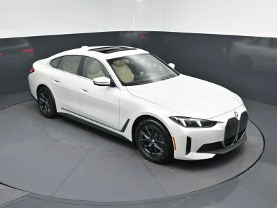 2026 BMW i4 - Photo 1