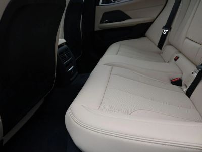 2026 BMW i4 - Photo 17