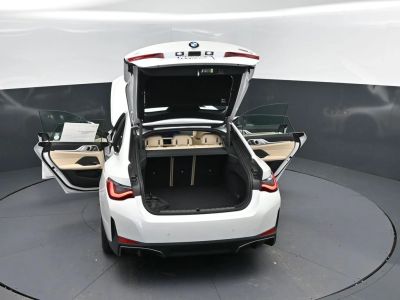 2026 BMW i4 - Photo 49