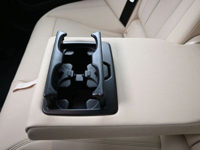 2026 BMW i4 - Photo 18