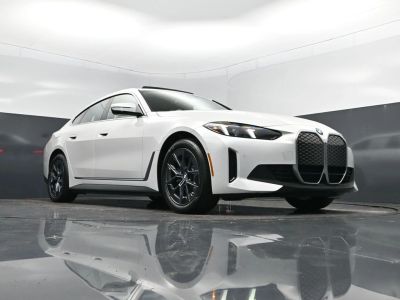 2026 BMW i4 - Photo 45