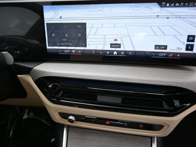 2026 BMW i4 - Photo 29