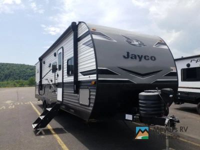 2024 Jayco Jay Flight 284BHS — front three-quarter view
