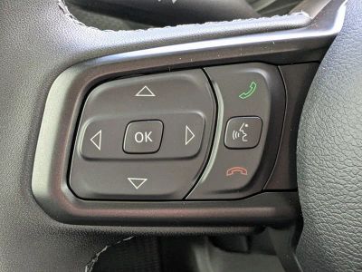 2026 Jeep Gladiator — photo 25 view