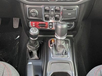 2026 Jeep Gladiator — photo 19 view
