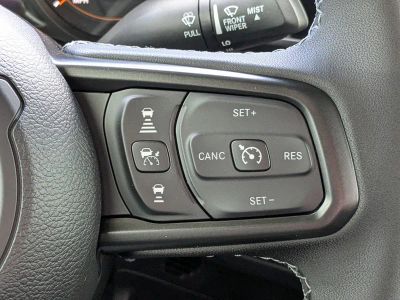 2026 Jeep Gladiator — photo 26 view