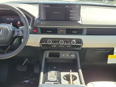 2026 Honda Pilot — photo 16 view