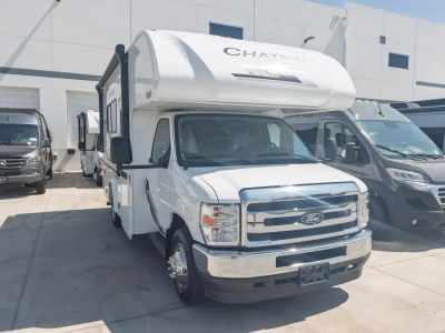 2027 Thor Motor Coach CHATEAU — front three-quarter view